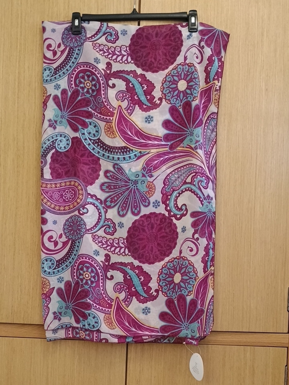 NWOT Vibrant Paisley Sarong Fuchsia, Teal & Lavender